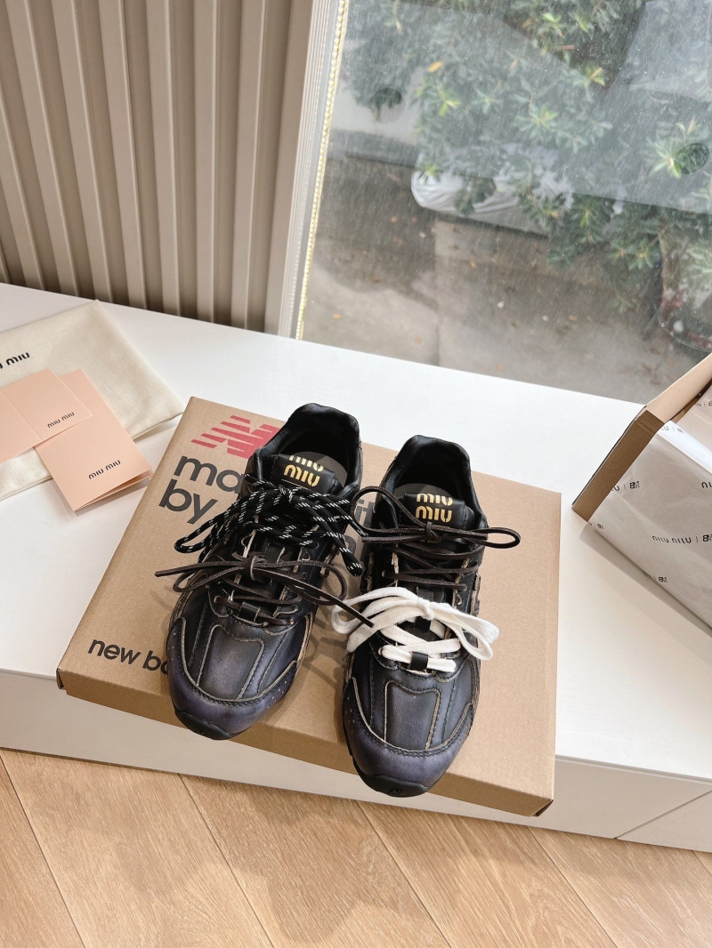 Miu Miu Casual Shoes